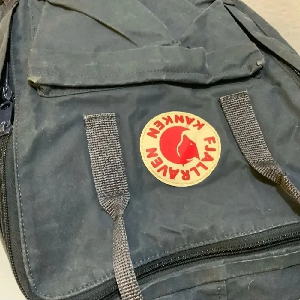 FJALLRAVEN KANKEN GRAPHITE GRAY FULL SIZE BACKPACK